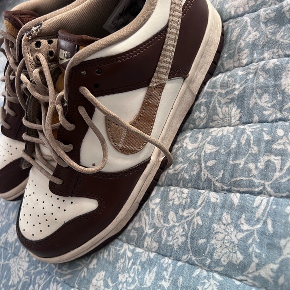 Nike Brown and White Sneakers with Classic Design and Breathable Upper - Picture 2 of 7